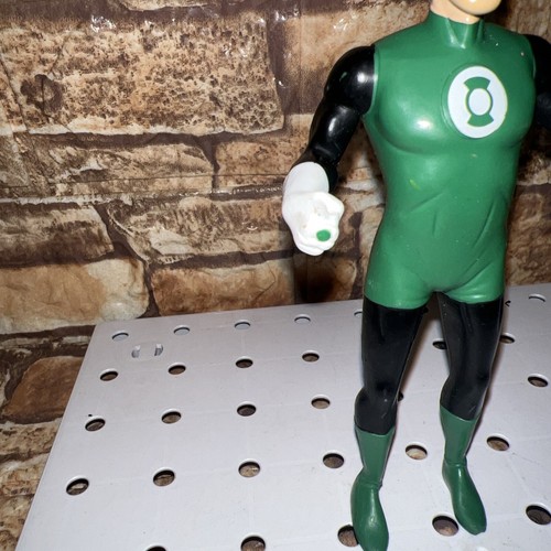 NJ Croce GREEN LANTERN Bendable DC Comics 5.5” Bendy Action Figure - Picture 4 of 6