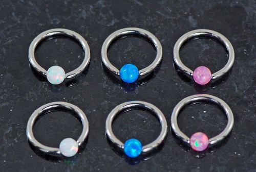 Paar 2 Stck. 16 g 1/4 Zoll oder 5/16 Zoll Durchmesser Opal Kugel unverlierbare Ringe Tragus, Lippe 3 Farben - Bild 1 von 11