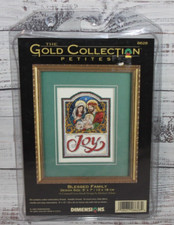 BLESSED FAMILY cross stitch kit 1999 DIMENSIONS GOLD PETITE  NIP