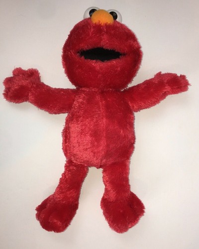 Fisher-Price Sesame Street Elmo Loves You Plush Heart Eyes Light Up Sings Hugs - Picture 2 of 6