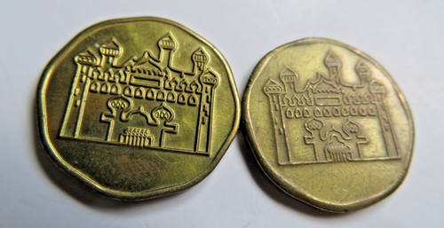 VINTAGE (2) Aladdin’s Castle® Genie Brass 8-sided Arcade Gaming Tokens Defunct - Picture 11 of 11