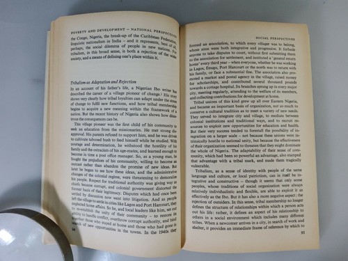 Development in a Divided World Dudley Seers/Leonard Joy 1st published 1971 PPB - Picture 9 of 10