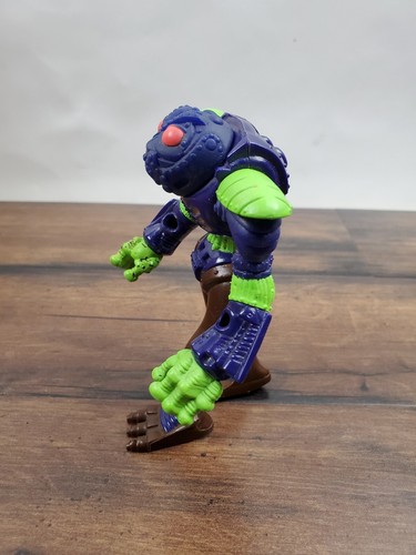 Vtg 1990 Bucky O'Hare TOADBORG Variant Figure Dark Metallic Legs - Picture 4 of 5