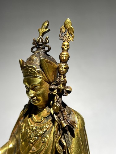 Rare Chinese Ming dynasty (1368 AD -1644 AD) bronze gilding buddha statue - Picture 7 of 10