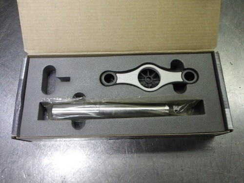 Iscar .7875-1" Indexable Reamer Shank 3/4" Shank RM-BNT8-3D-0.75C (LOC2695B) - Picture 2 of 2