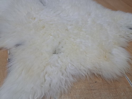 Lamb Skin, Sheepskin Rug, Wall Art, Table Decor, Curly Lamb Skin, 1.8 x 2.4 ft - Picture 7 of 19