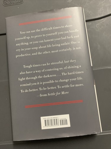 Settle for More 1st Ed, 1st Print (signed by Fox News & NBC Anchor Megyn Kelly) - Picture 2 of 5