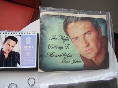 LOT of 5 Julian McMahon CHARMED, Nip Tuck Pillowcases keychains ETC. MINT! OOAK! - Picture 3 of 5