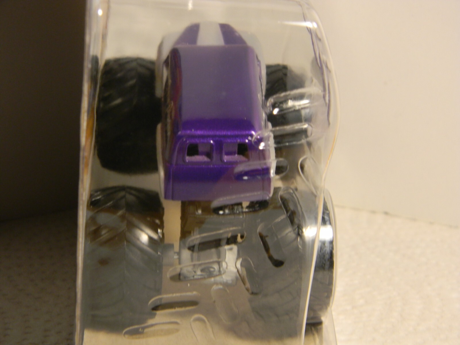 Picture 8 of 10
