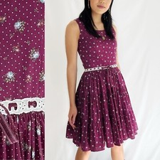 Vintage 1970s Maroon Sleeveless Floral Square Dancing Aline Dress Size 26 Waist