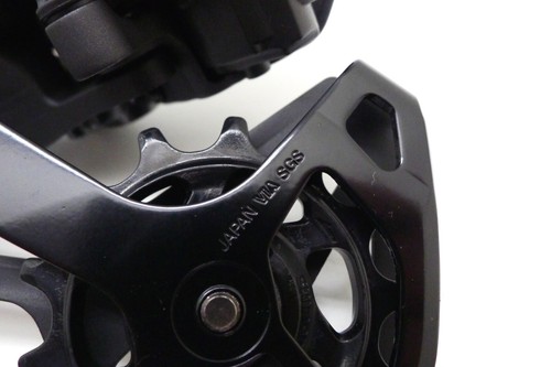 Shimano XT Di2 RD-M8150-12 SGS 12 Speed SHADOW RD+ Rear Derailleur - Picture 7 of 10