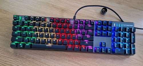 MOTOSPEED CK104 Mechanical Gaming Keyboard Blue Switches Wired USB Colorful - Picture 9 of 17