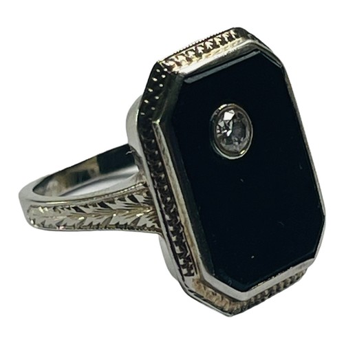 Vintage 14k White Gold Black Onyx Ring with Diamond Accent Size 3 - Picture 2 of 5