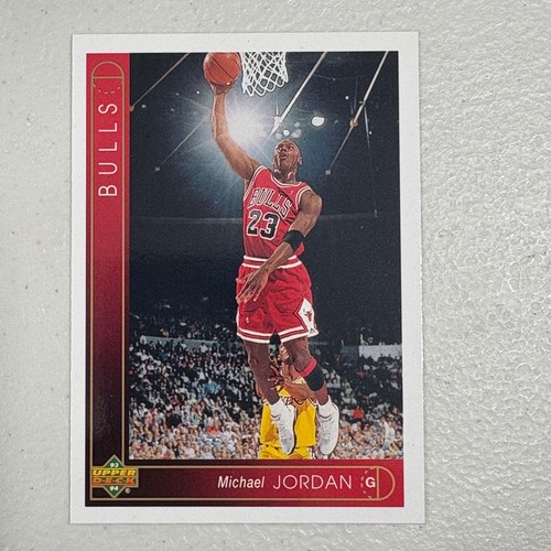 1993-94 Upper Deck MICHAEL JORDAN #23 Base Card Chicago Bulls HOF - Picture 1 of 2