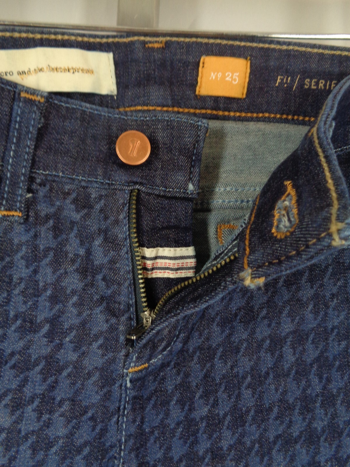 Picture 6 of 10
