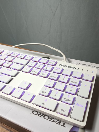 Tesoro Gram XS G12ULP Slim Mechanical Keyboard Red Switch RGB White - Picture 2 of 8