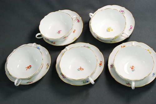 MEISSEN Streublümchen DEKOR gewellter GOLDRAND diverse GESCHIRRTEILE zur AUSWAHL - Bild 27 von 40