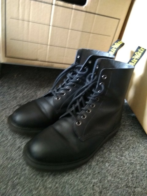 dr martens kamar brando