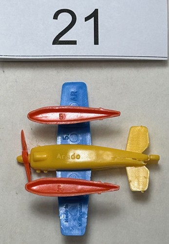 Vintage Airplanes and Helicopters by Bruder - Picture 85 of 164