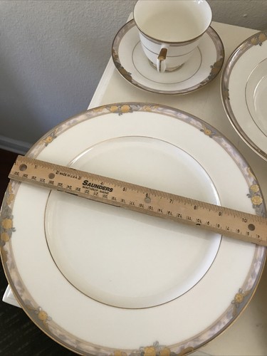 Mikasa Lac79 Prose 5 Pc dinnerware set Fine Ivory Bone China 1980’s - Picture 9 of 15