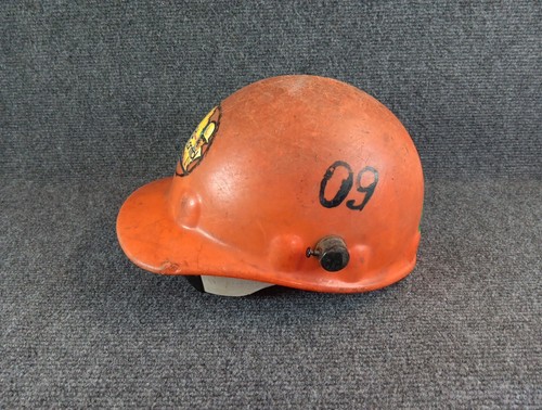Cappello rigido arancione fibra di vetro vintage fibra di metallo Concordville PA Wild Well Control - Foto 4 di 9
