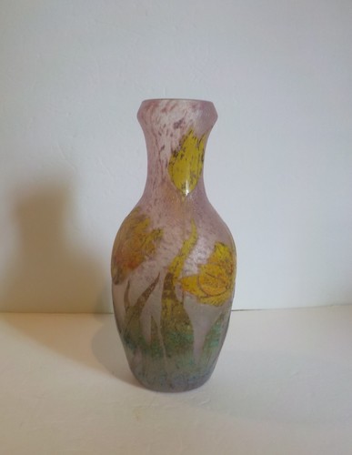 A. DELATTE Nancy Frankreich CAMEO Kunstglas 10 Zoll Vase, um 1920