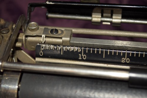 Royal Portable Typewriter Black Model P 1930 S# 216401 Gullwing Covers Case - Picture 16 of 24