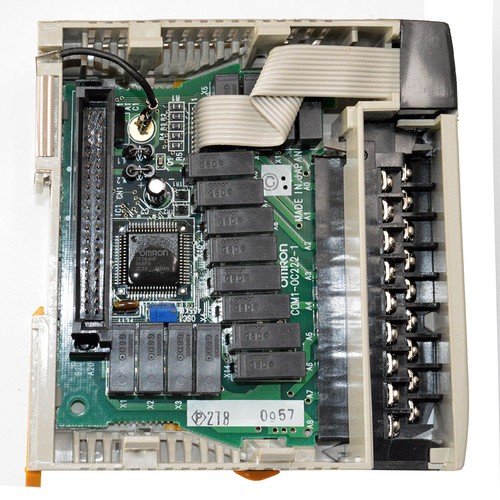 CQM1-OC222 Control Systems and PLCs ✦Kd - Picture 2 of 5