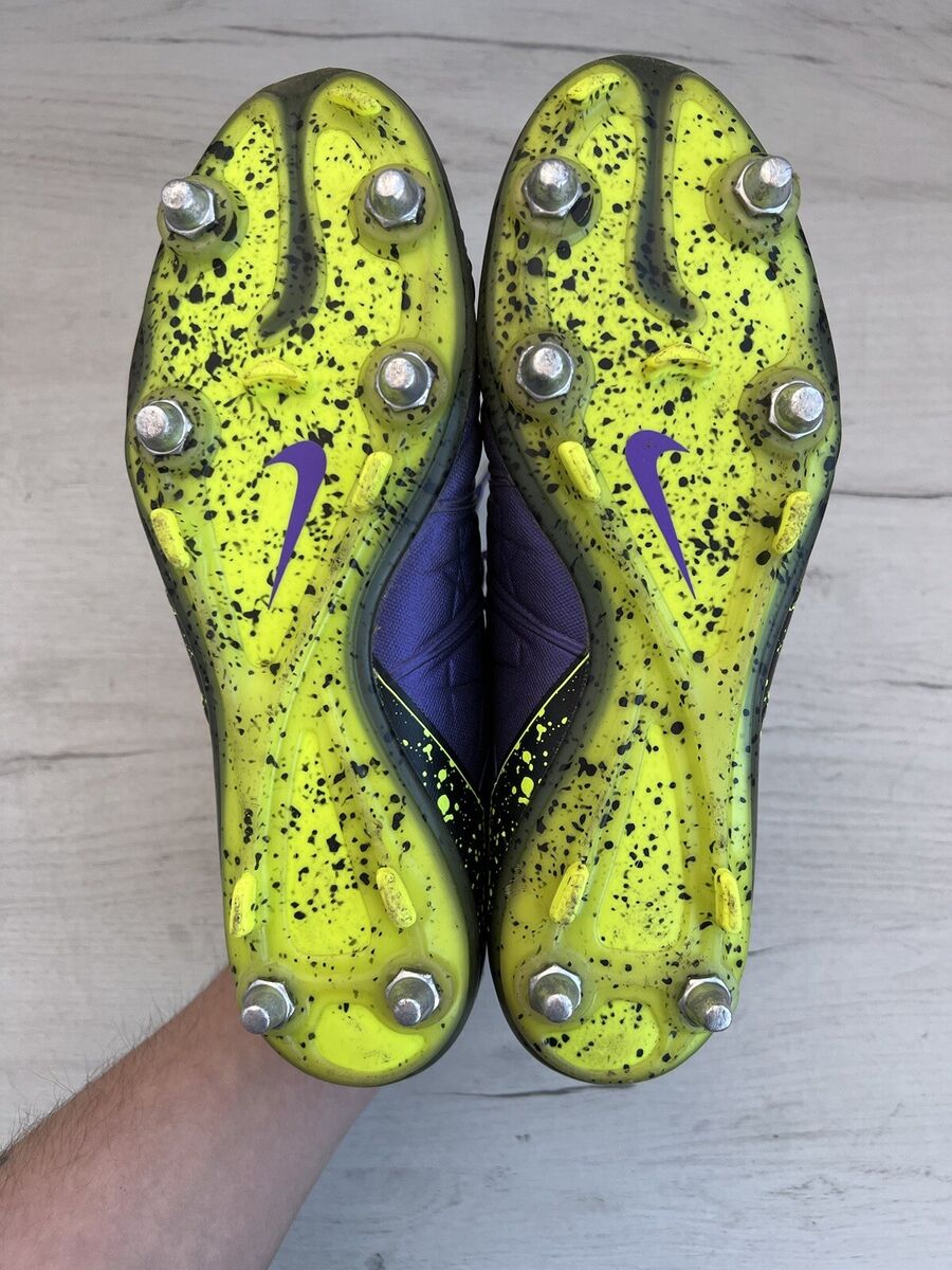 Nike Hypervenom Phantom 2 Purple Football Cleats Boots US9 Nike Hypervenom Phantom 2 Purple Football Cleats Boots US9
