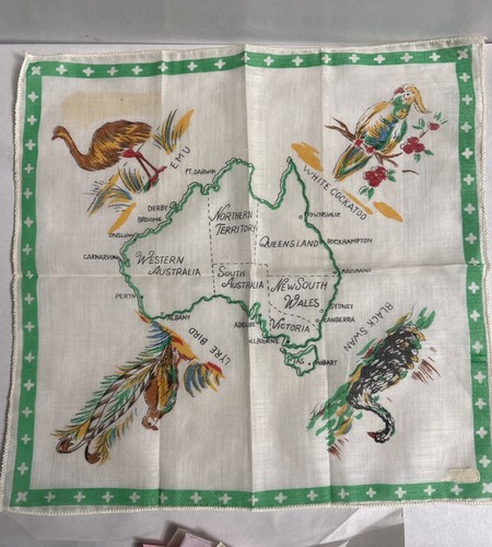 MIXED LOT OF 7 VINTAGE HANKIES HANDKERCHIEFS Multi-Colors& Styles - Picture 5 of 10