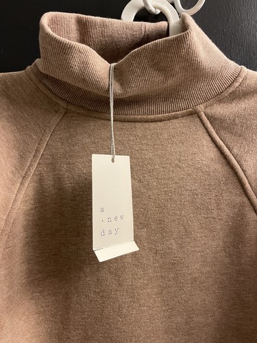A NEW DAY Camel Low Turtleneck Sweatshirt Womens XS New With Tags