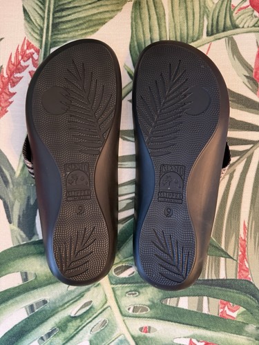 Island Slipper Damen Moku Wahine schwarz mit weißen Streifen Größe 9 - Bild 6 von 6