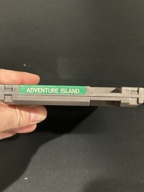 Adventure Island (Nintendo NES, 1988) With Original Box In Great Condition!