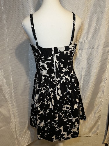 Sommerkleid Damen Größe 12 Blumenmuster dunkel Fee Babydoll Kreuzfahrt Reisen Shopping Boho - Bild 4 von 10