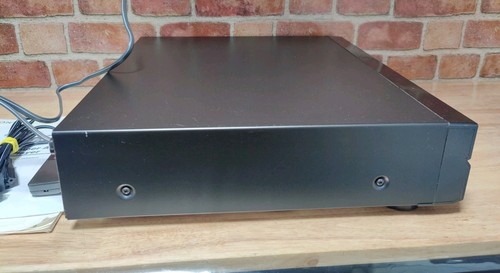 Sony SCD-CE595 Super Audio CD Changer w/Remote - Picture 5 of 8