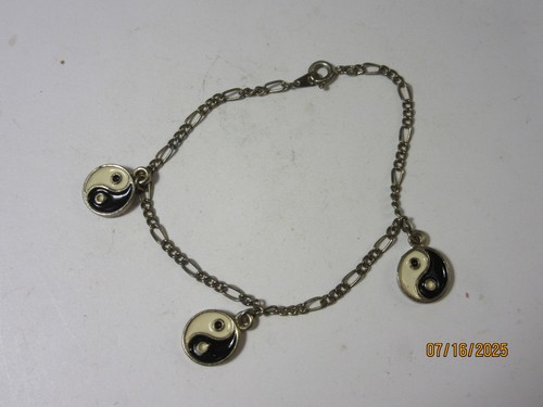 7 Inch Yin Yang 3 Amulet Chain Bracelet SYYACB-1 - Picture 2 of 9