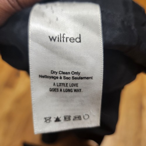 Aritzia Wilfred schmeichelnder Mini Wickel Silhouette Rock mit Bindeverschluss schwarz 2 - Bild 6 von 13