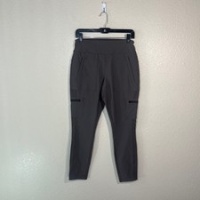 Athleta Headlands Hybrid Cargo Tight Womens 6...