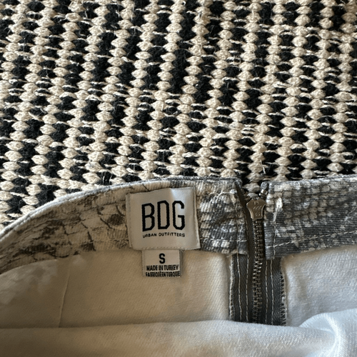 BDG Urban Outfitters Size small snake print mini skirt - Picture 4 of 5