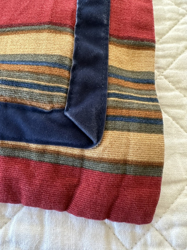 Vintage Tommy Hilfiger Euro Pillow Shams Paar Classic Stripe Gold Rot Blau Lesen - Bild 22 von 24