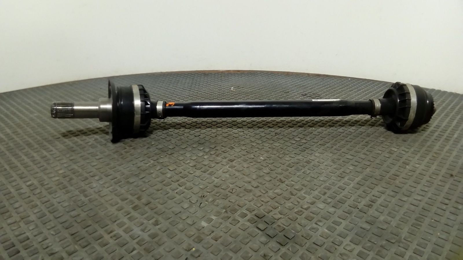Picture 2 of 8