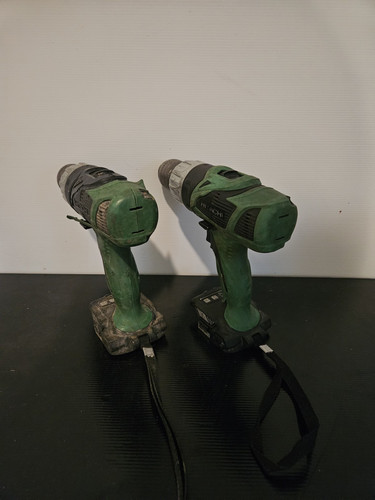 2 x Hitachi 18V BRUSHLESS CHUCK DRILLS - Picture 1 of 7