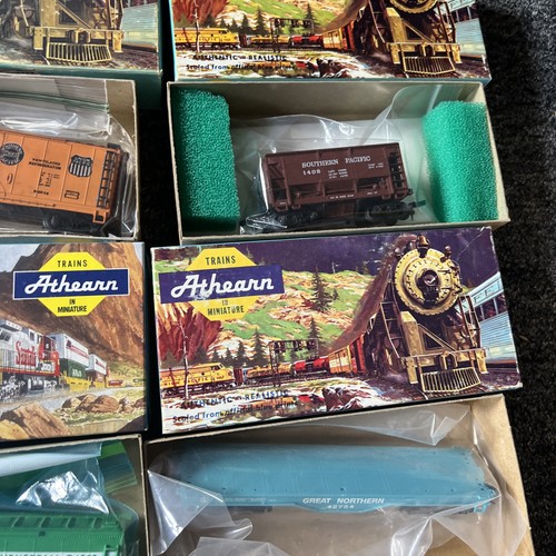 20 VTG LOT Athearn HO Trains Rolling Stock AHM, Mantua Bachman, Roco, Lionel VG+ - Picture 15 of 24
