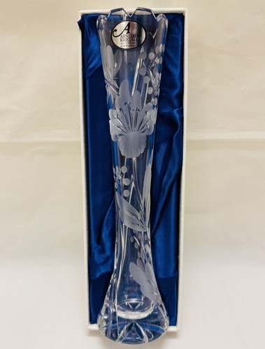 Arnstadt Kristall Germany Crystal Vase Cut 24% PbO Floral Etched Glass w/ Box - Picture 8 of 9