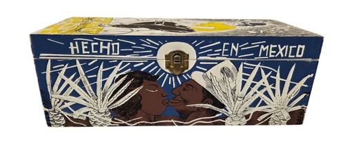 Jose Cuervo Tequila Reserva De La Familia 2003 Wooden Box Collectible Decor Art - Picture 3 of 8