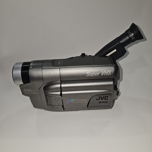 JVC GR-SXM720U Super VHS-C Camcorder 400x Digit Zoom W/Charger & Battery *READ* - Picture 2 of 6