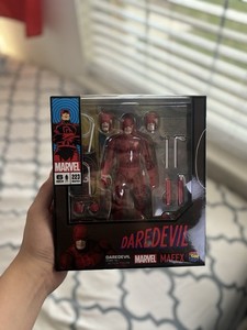 MEDICOM TOY MAFEX Wolverine No.096 & Daredevil No.223 Comic Ver. Action Figure e