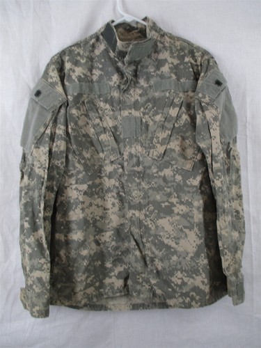 FRACU Small Regular Army Coat/Top/Blouse/Shirt/Jacket UCP Camo Flame Resistant - Picture 1 of 3