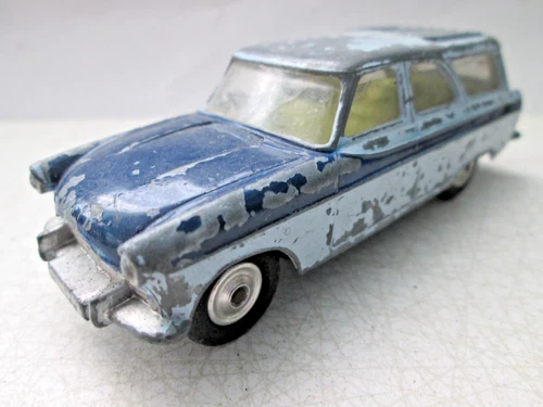 Corgi Toys Ford Zephyr Estate Car Vintage two tone blue diecast car 424