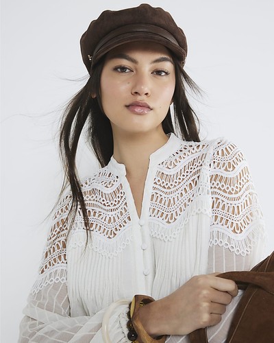River Island Womens Blouse White Long Sleeve Pleated Lace V-Neck Embroidery Top - Picture 2 of 7